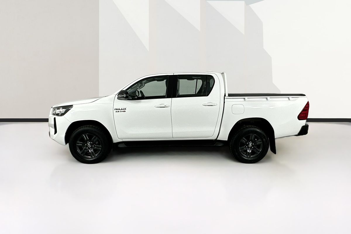 2024 Toyota Hilux SR 48V GUN126R 4X4