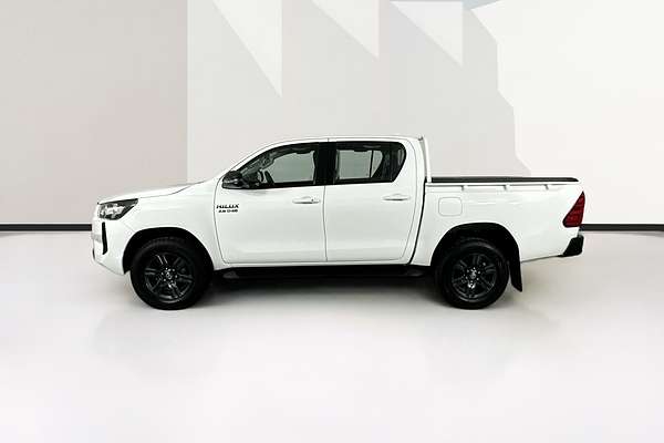 2024 Toyota Hilux SR 48V GUN126R 4X4
