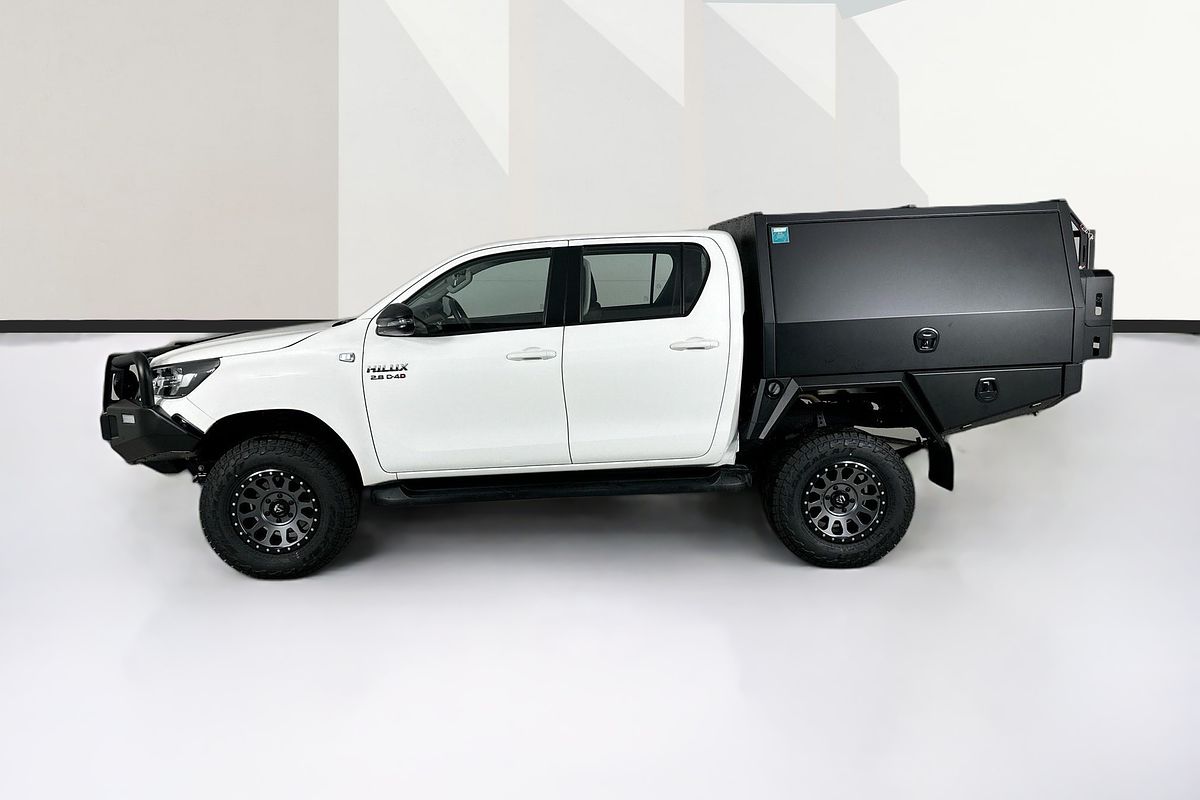 2024 Toyota HILUX SR GUN126R 4X4