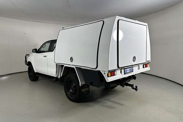 2016 Toyota HILUX SR (4x4) GUN126R 4X4
