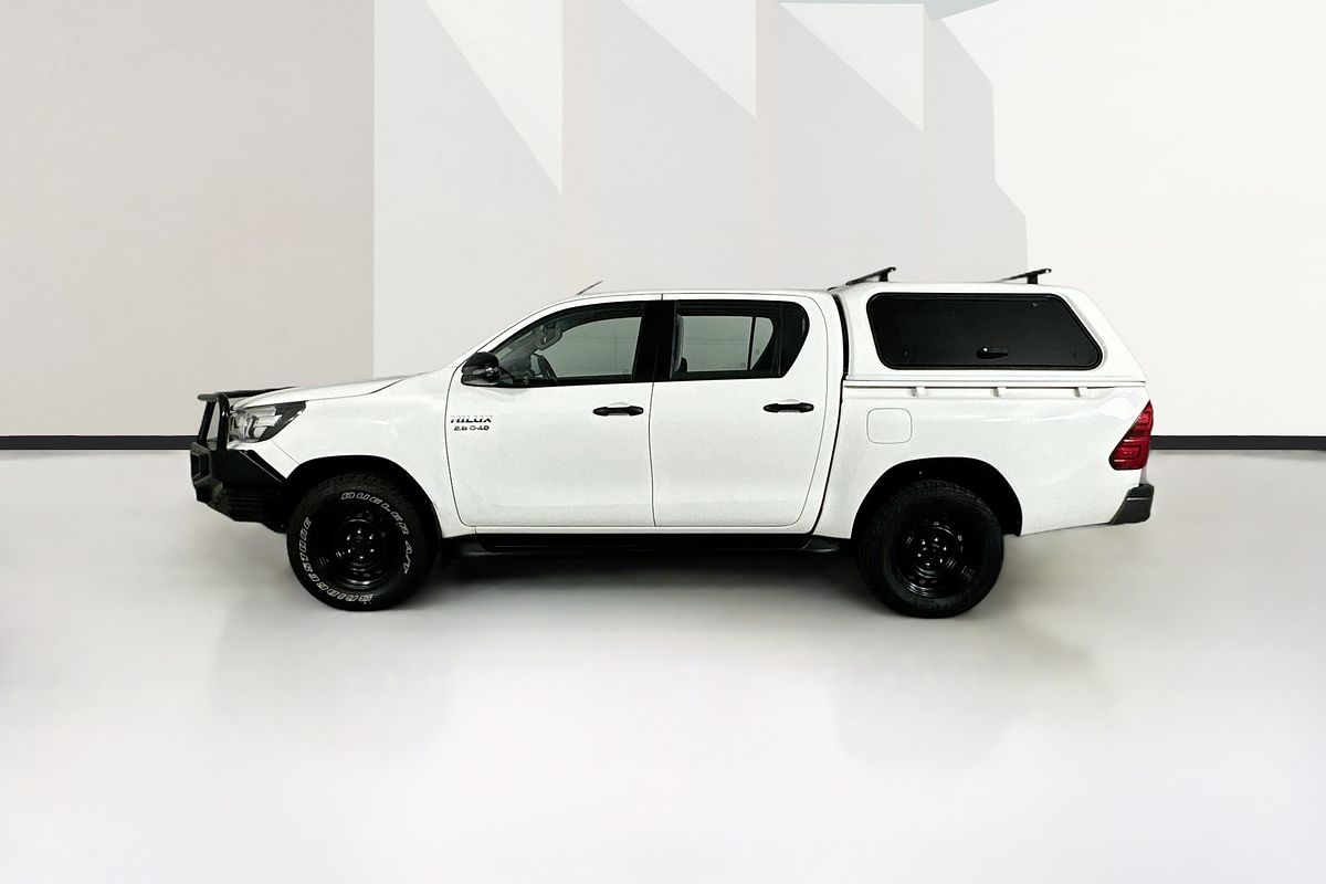 2019 Toyota HILUX SR (4x4) GUN126R MY19 4X4