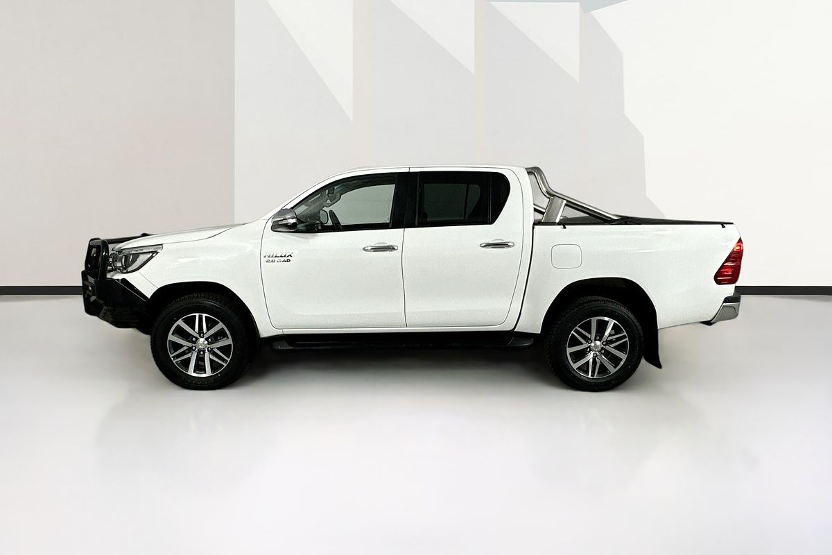2016 Toyota HILUX SR5 (4x4) GUN126R 4X4
