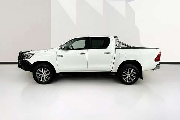 2016 Toyota HILUX SR5 (4x4) GUN126R 4X4