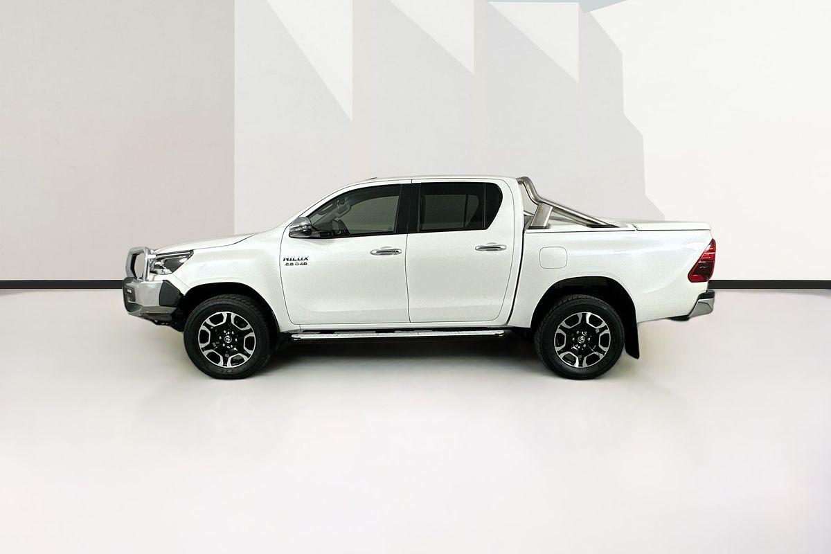 2021 Toyota HILUX SR5 (4x4) GUN126R FACELIFT 4X4