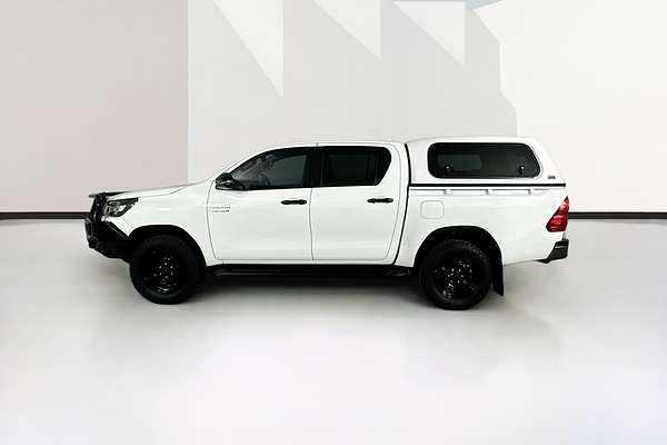 2022 Toyota HILUX SR (4x4) GUN126R 4X4