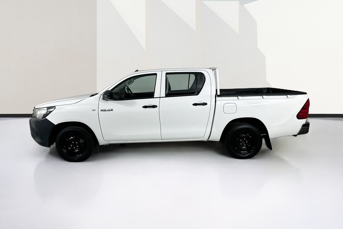 2017 Toyota HILUX WORKMATE GUN122R REAR WHEEL DRIVE