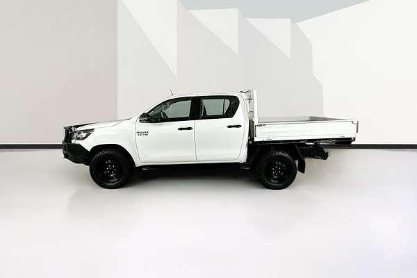 2020 Toyota HILUX SR (4x4) GUN126R FACELIFT 4X4