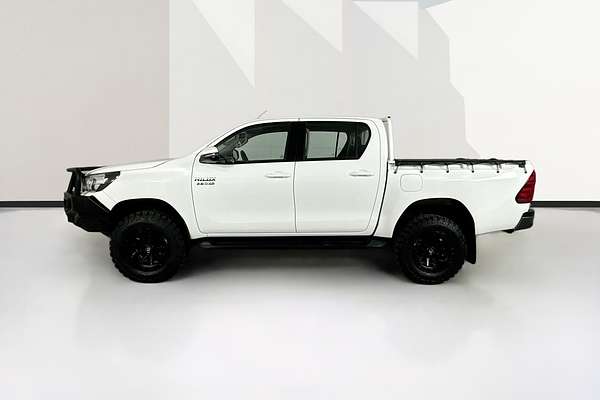 2019 Toyota HILUX SR (4x4) GUN126R MY19 4X4