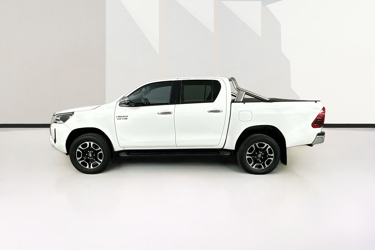 2021 Toyota HILUX SR5+ (4x4) GUN126R FACELIFT 4X4
