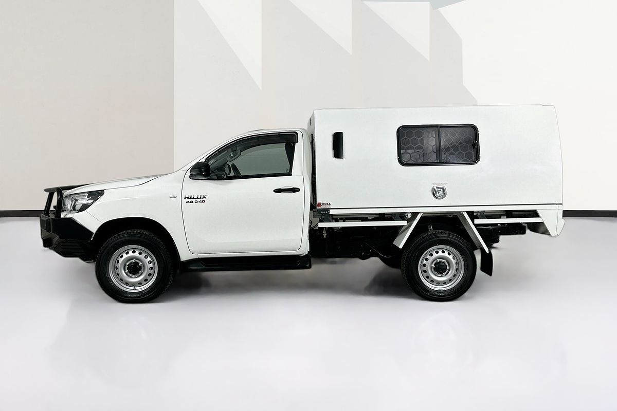 2019 Toyota HILUX SR (4x4) GUN126R MY19 4X4