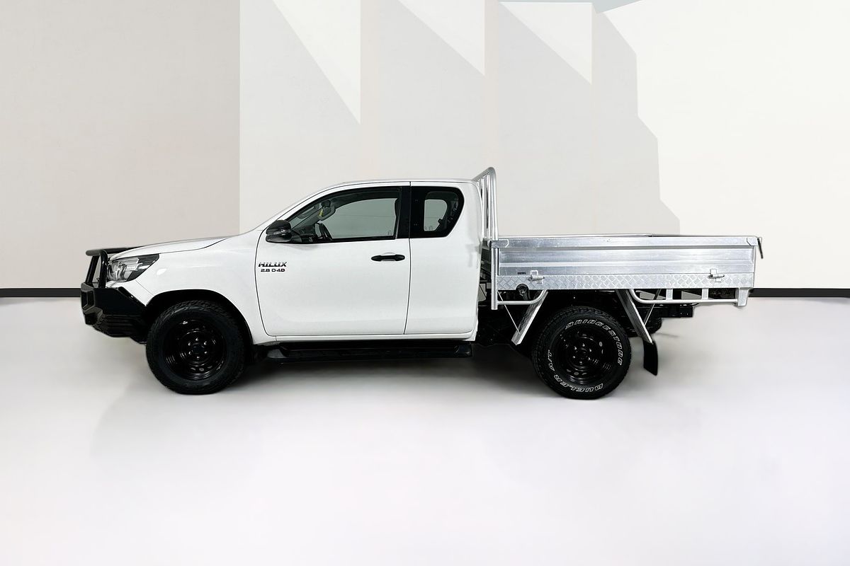 2018 Toyota Hilux SR (4x4) GUN126R MY19 4X4