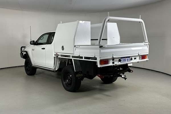 2020 Toyota Hilux SR (4x4) GUN126R FACELIFT 4X4