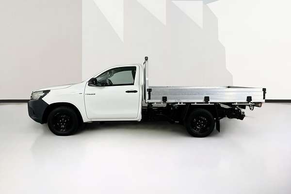 2017 Toyota HILUX WORKMATE GUN122R REAR WHEEL DRIVE