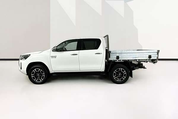 2021 Toyota HILUX SR5 (4x4) GUN126R FACELIFT 4X4