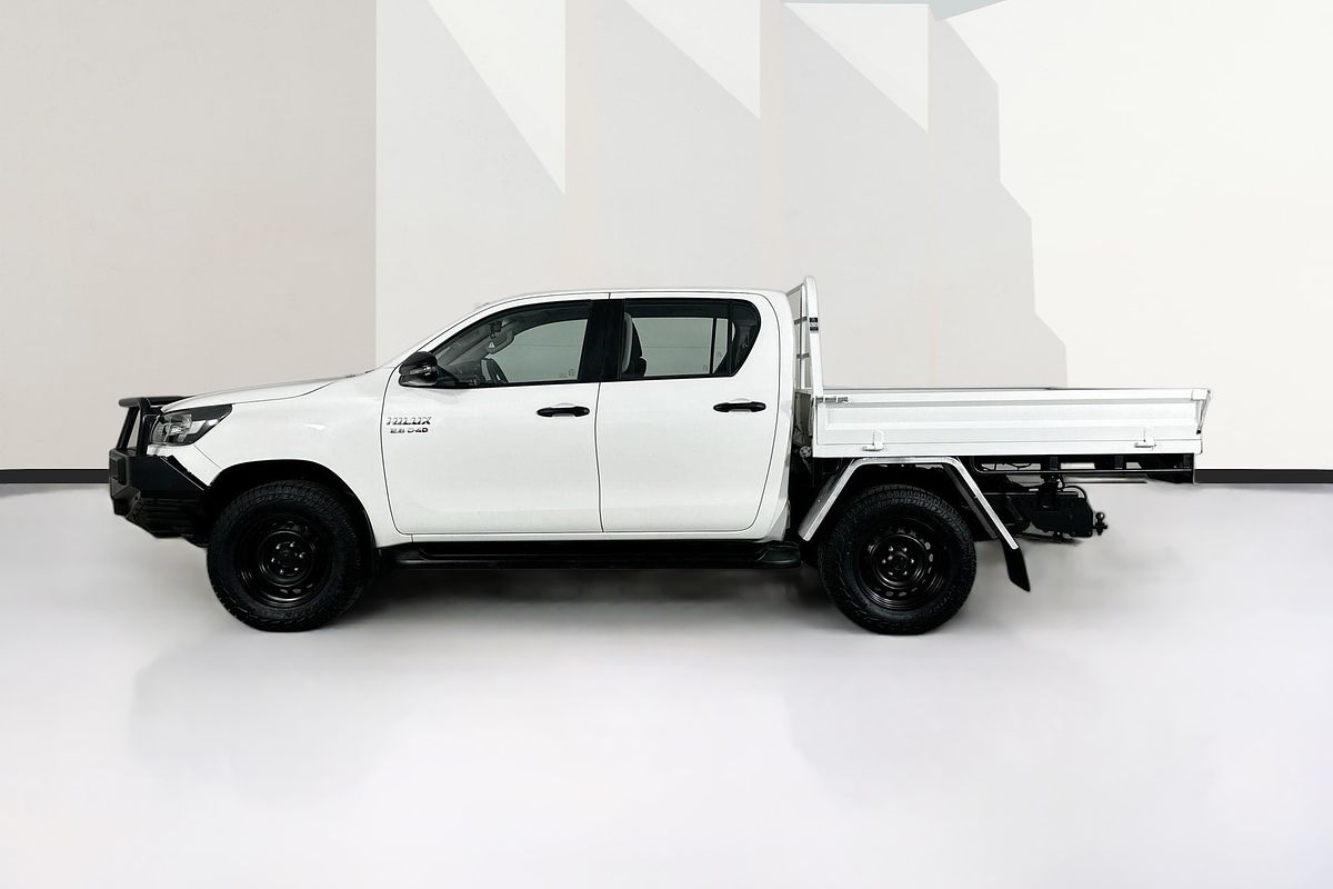 2020 Toyota HILUX SR (4x4) GUN126R FACELIFT 4X4