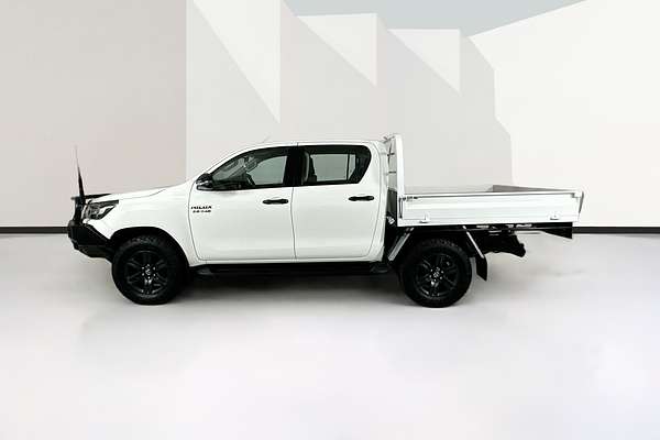 2020 Toyota HILUX SR (4x4) GUN126R FACELIFT 4X4