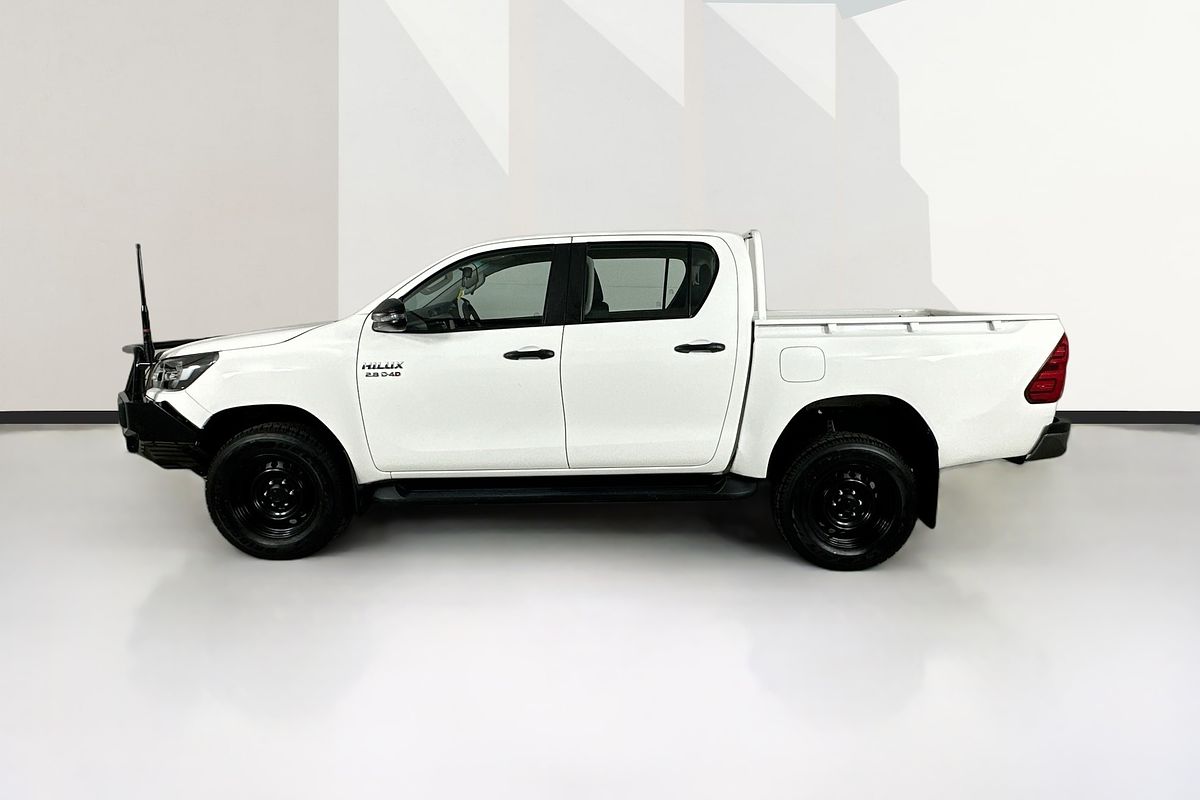 2022 Toyota HILUX SR (4x4) GUN126R 4X4