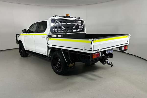 2024 Toyota HILUX SR (4x4) STEEL WHEELS GUN126R FACELIFT 4X4
