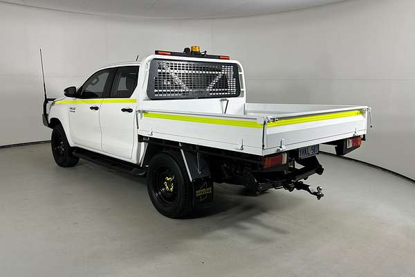 2021 Toyota HILUX SR (4x4) GUN126R FACELIFT 4X4