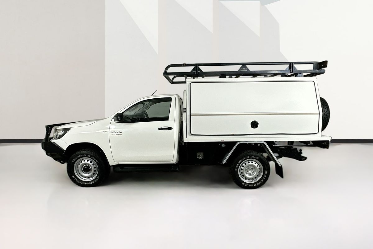 2019 Toyota HILUX SR (4x4) GUN126R MY19 4X4