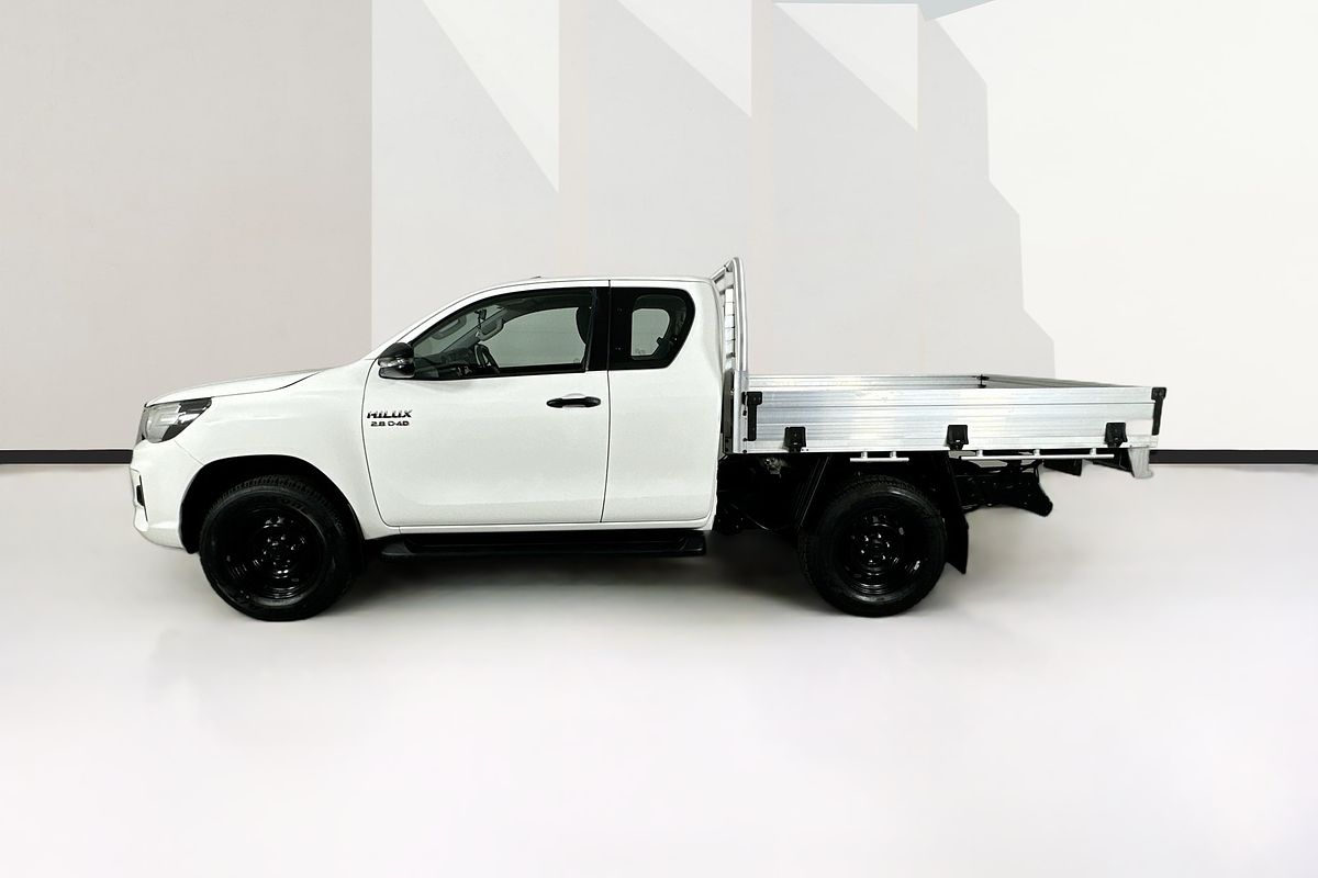 2019 Toyota HILUX SR (4x4) GUN126R MY19 4X4