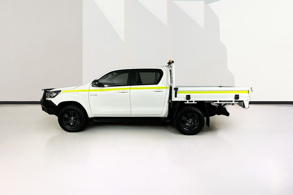 2022 Toyota HILUX SR (4x4) GUN126R 4X4