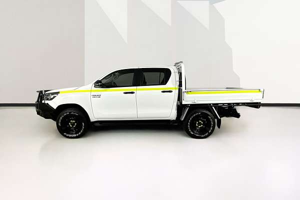 2022 Toyota HILUX SR (4x4) GUN126R 4X4