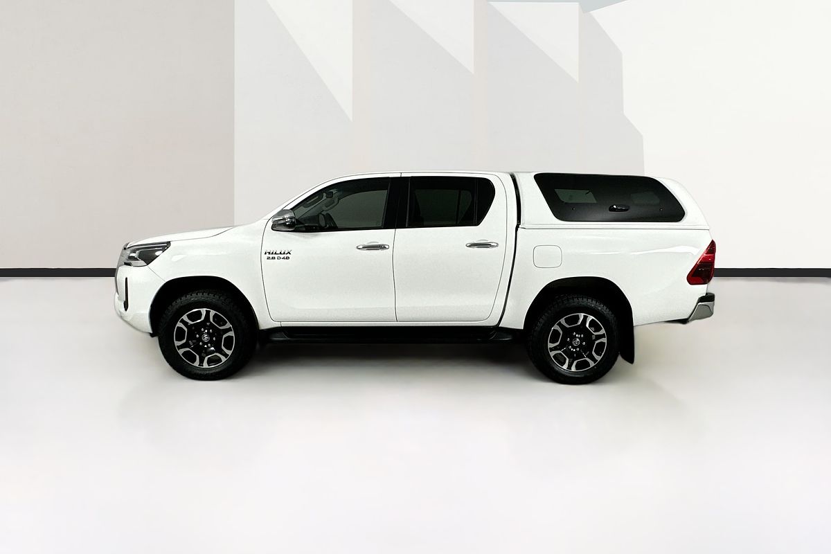 2021 Toyota HILUX SR5 (4x4) GUN126R FACELIFT 4X4