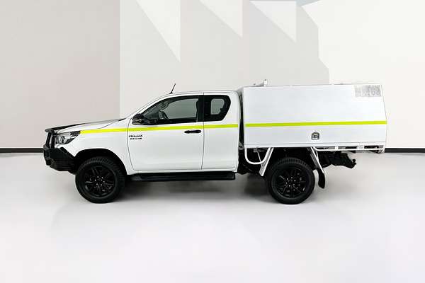 2019 Toyota HILUX SR (4x4) GUN126R MY19 4X4