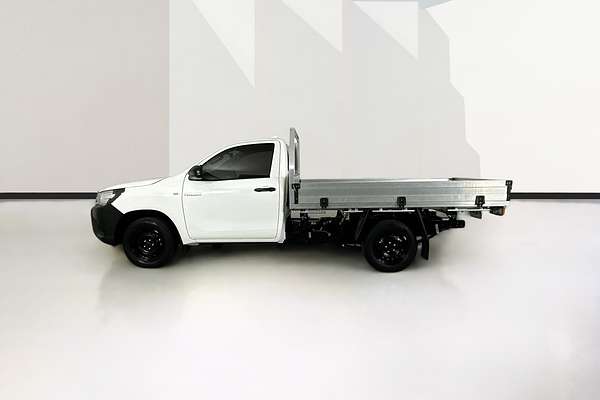 2025 Toyota HILUX WORKMATE (4x2) TGN121R RC REAR WHEEL DRIVE