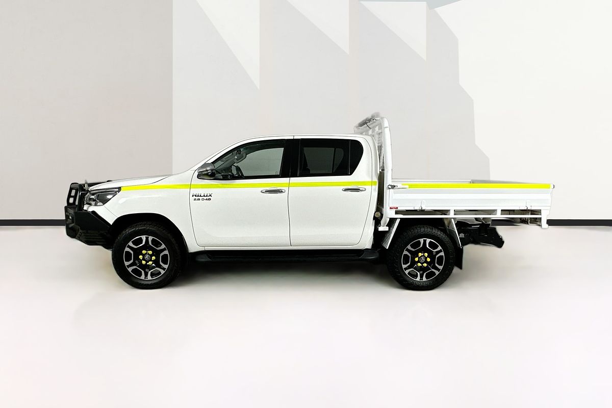 2021 Toyota HILUX SR5 (4x4) GUN126R FACELIFT 4X4