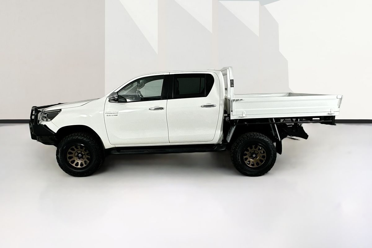 2021 Toyota HILUX SR5 (4x4) GUN126R 4X4