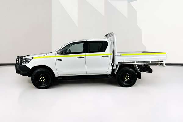 2021 Toyota HILUX SR5 (4x4) GUN126R 4X4