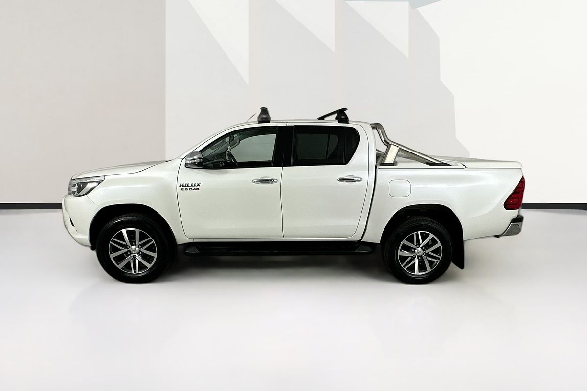 2017 Toyota HILUX SR5 (4x4) GUN126R 4X4