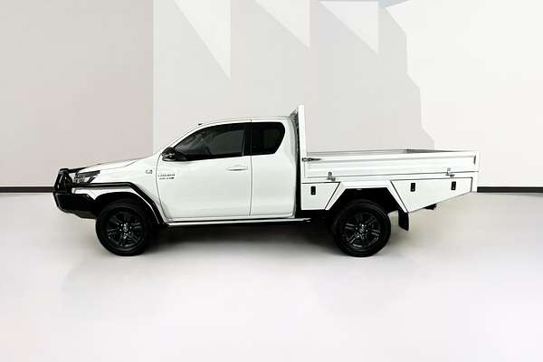 2023 Toyota HILUX SR (4x4) GUN126R 4X4
