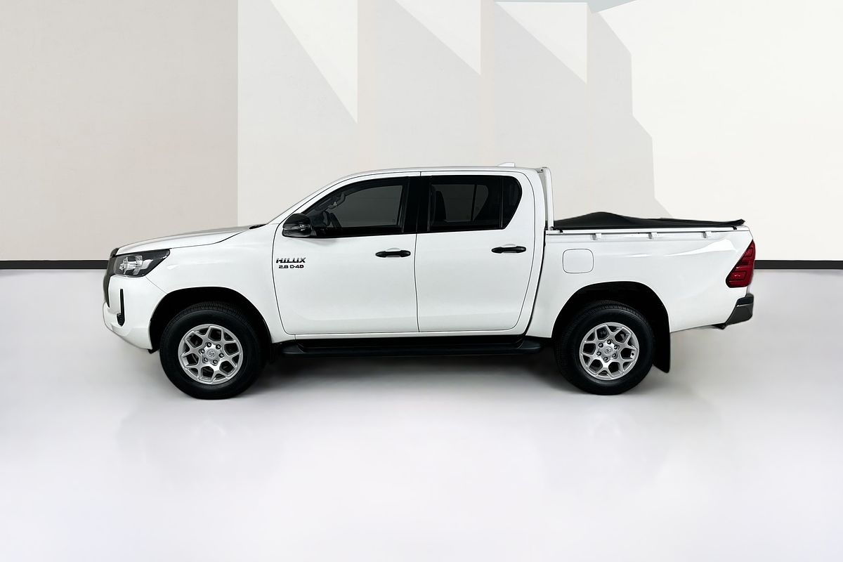 2022 Toyota HILUX SR (4x4) GUN126R 4X4