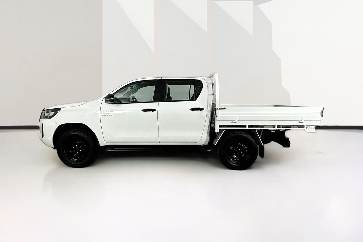 2022 Toyota HILUX SR (4x4) GUN126R 4X4