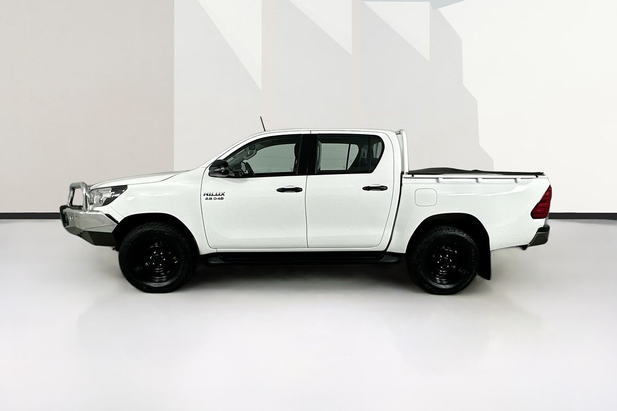 2018 Toyota HILUX SR (4x4) GUN126R MY17 4X4
