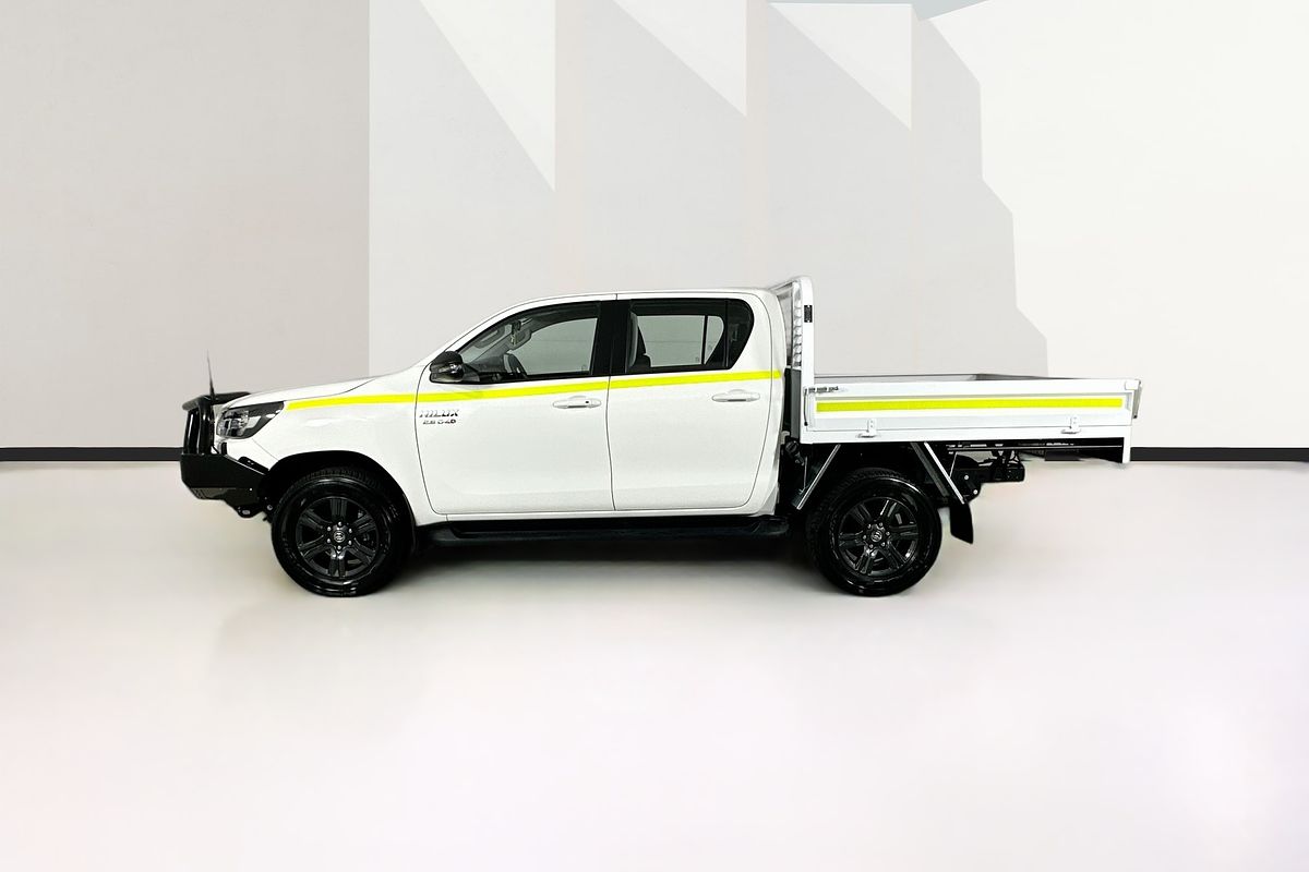 2024 Toyota HILUX SR 48V (4x4) GUN126R 4X4
