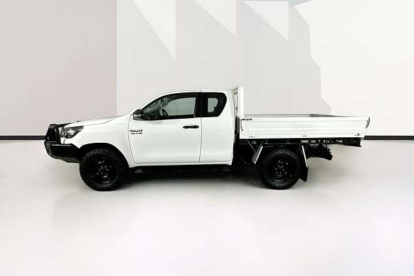2021 Toyota HILUX SR (4x4) GUN126R 4X4