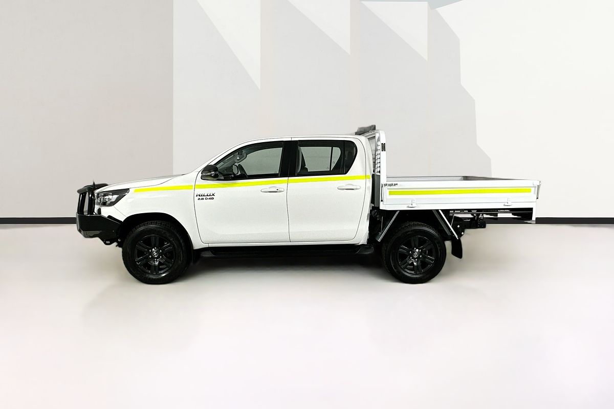 2024 Toyota HILUX SR 48V (4x4) GUN126R 4X4