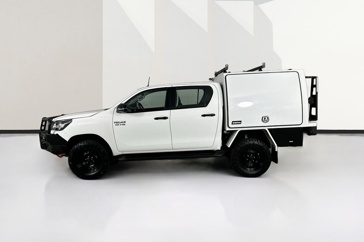 2020 Toyota HILUX SR (4x4) GUN126R FACELIFT 4X4