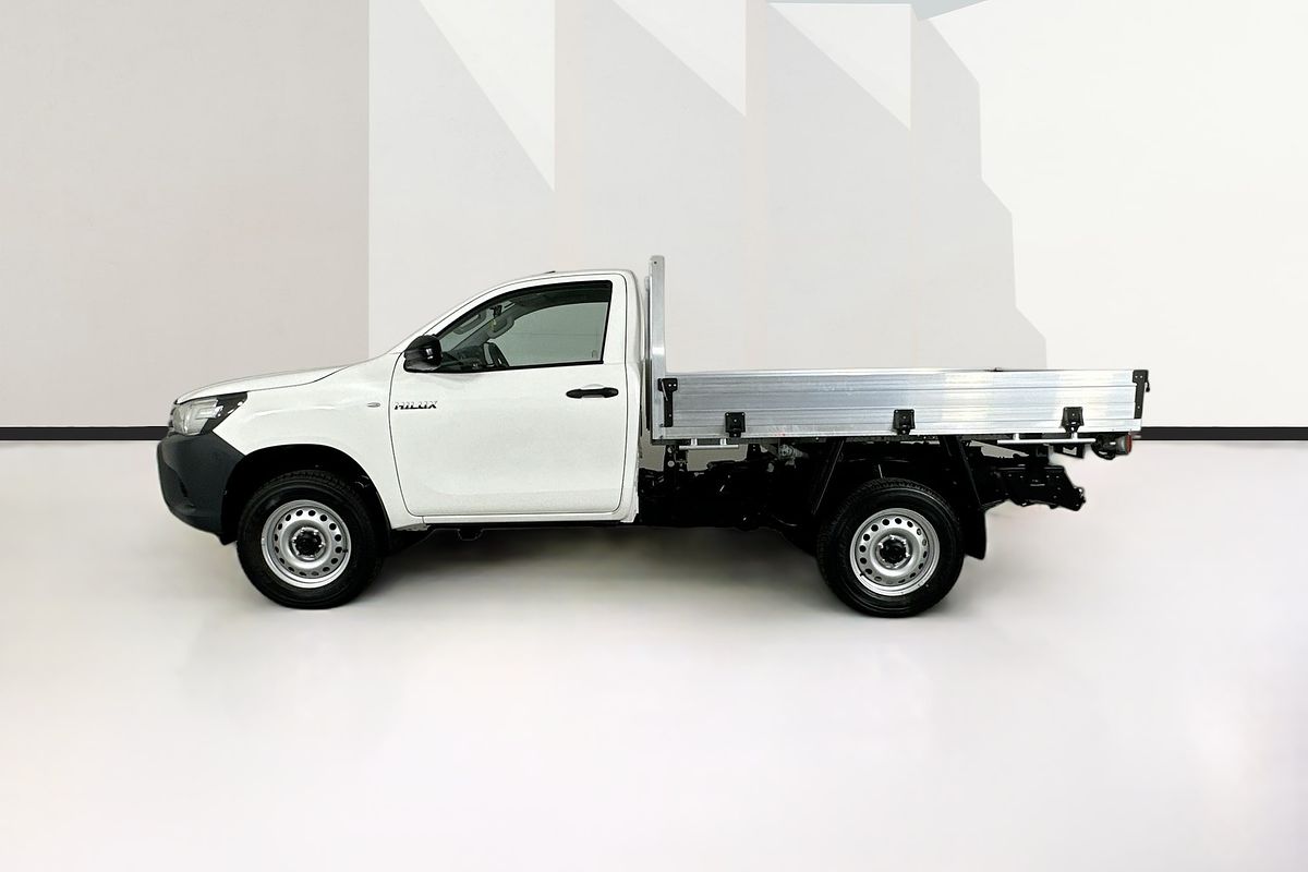 2020 Toyota HILUX WORKMATE HI-RIDER GUN135R FACELIFT 4x2