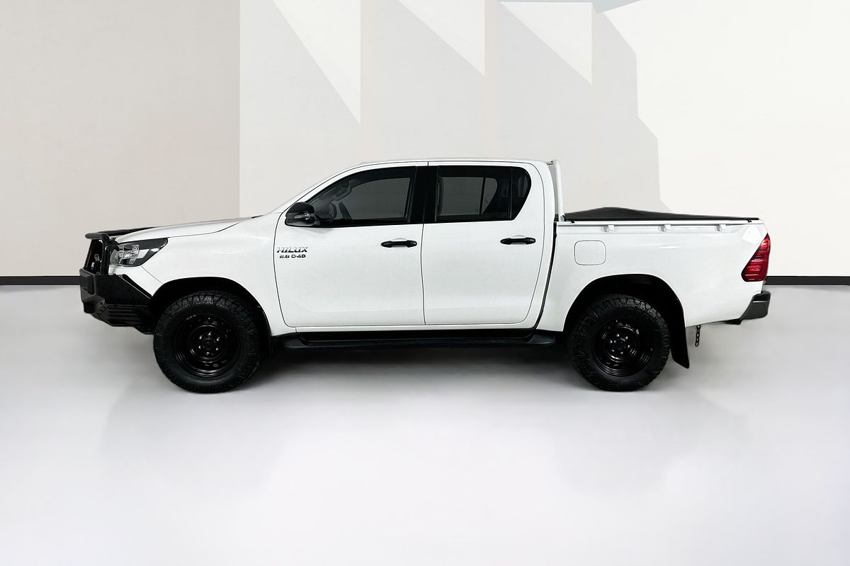 2021 Toyota HILUX SR (4x4) GUN126R FACELIFT 4X4