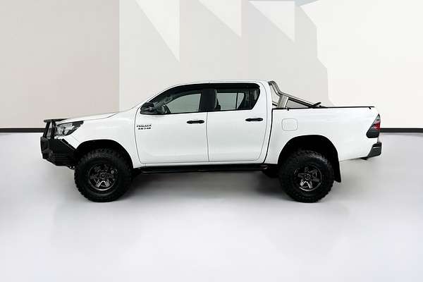 2020 Toyota HILUX SR (4x4) GUN126R MY19 UPGRADE 4X4