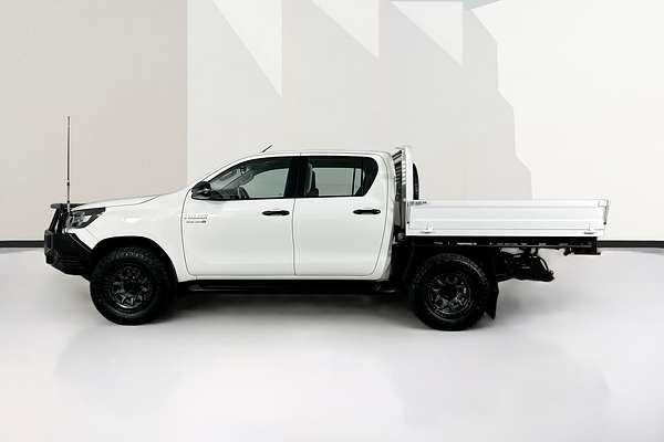 2021 Toyota HILUX SR (4x4) GUN126R FACELIFT 4X4