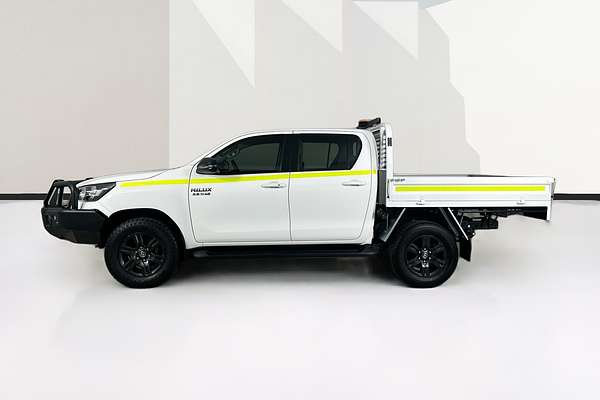 2024 Toyota HILUX SR 48V (4x4) GUN126R 4X4