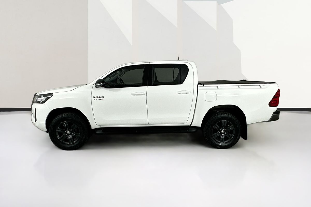 2022 Toyota HILUX SR (4x4) GUN126R 4X4