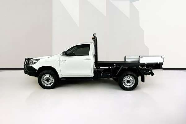 2025 Toyota HILUX SR (4x4) GUN126R RC 4X4