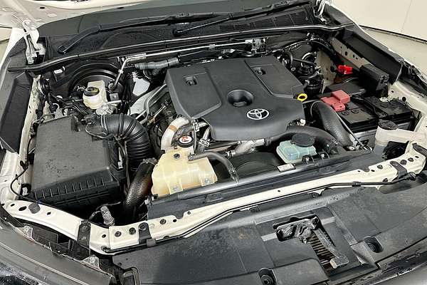 2023 Toyota HILUX SR (4x4) GUN126R 4X4